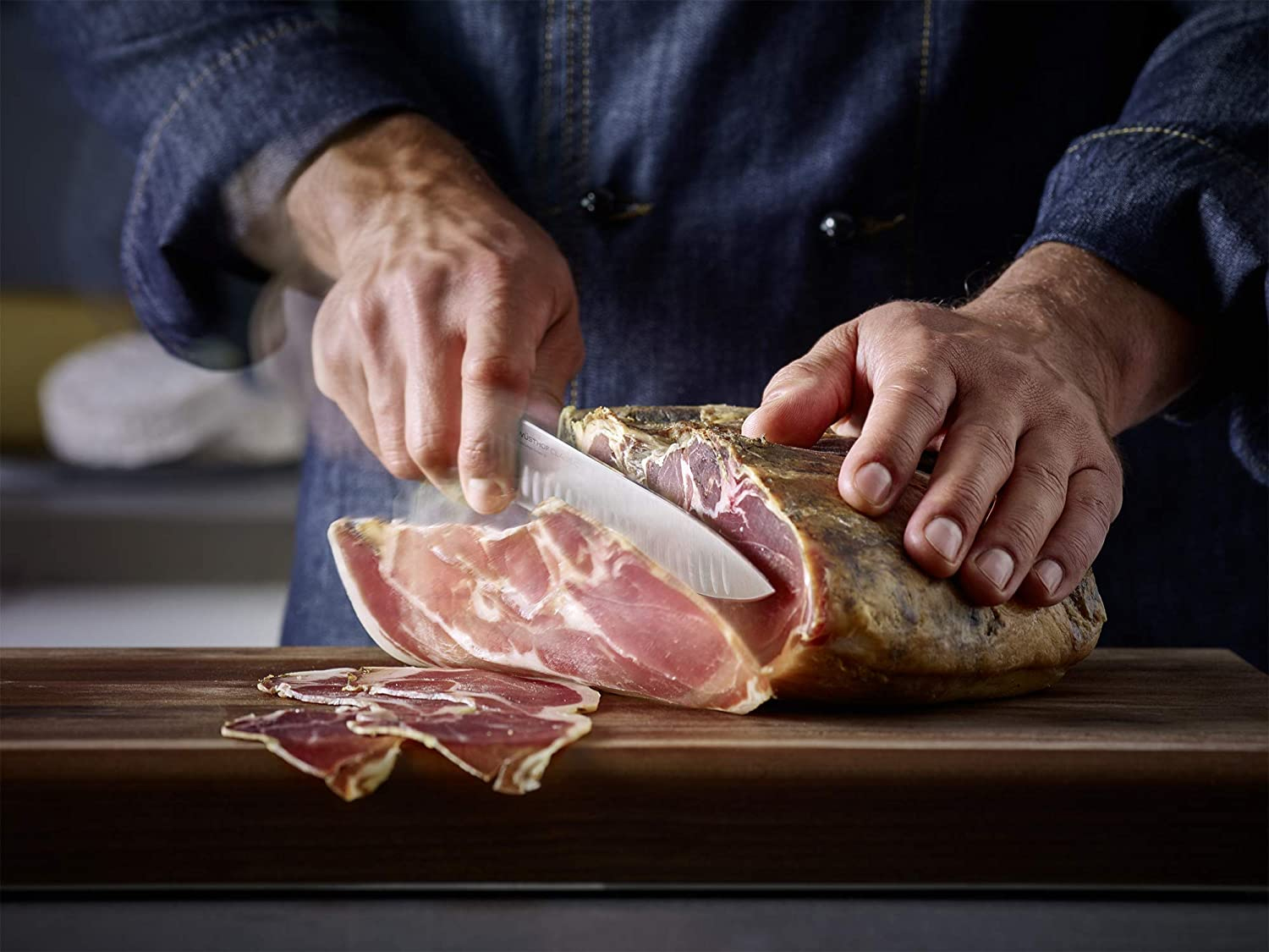 Wusthof Classic Μαχαίρι Φιλεταρίσματος Με Εσοχές Σε Διάφορα Μεγέθη Wusthof Classic Μαχαίρι Φιλεταρίσματος Με Εσοχές Σε Διάφορα Μεγέθη