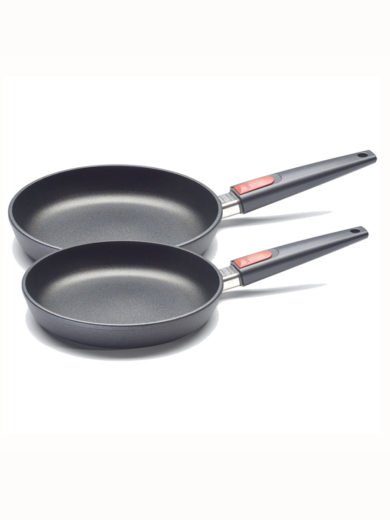 Woll Τηγάνια Titanium Nowo 24 & 28 εκ σετ 2 τμχ